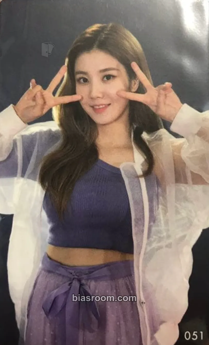 Kwon Eunbi Buenos Aires Photocard - IZ*ONE - IZ*ONE K-pop photocard