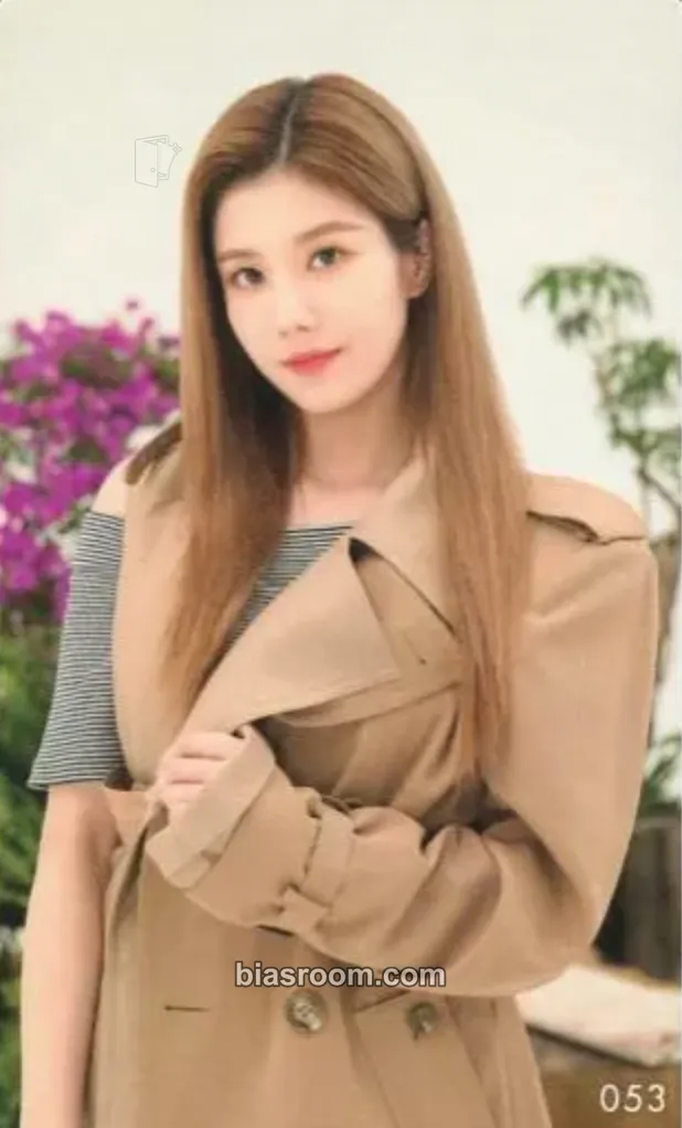 Kwon Eunbi Buenos Aires Photocard - IZ*ONE - IZ*ONE K-pop photocard