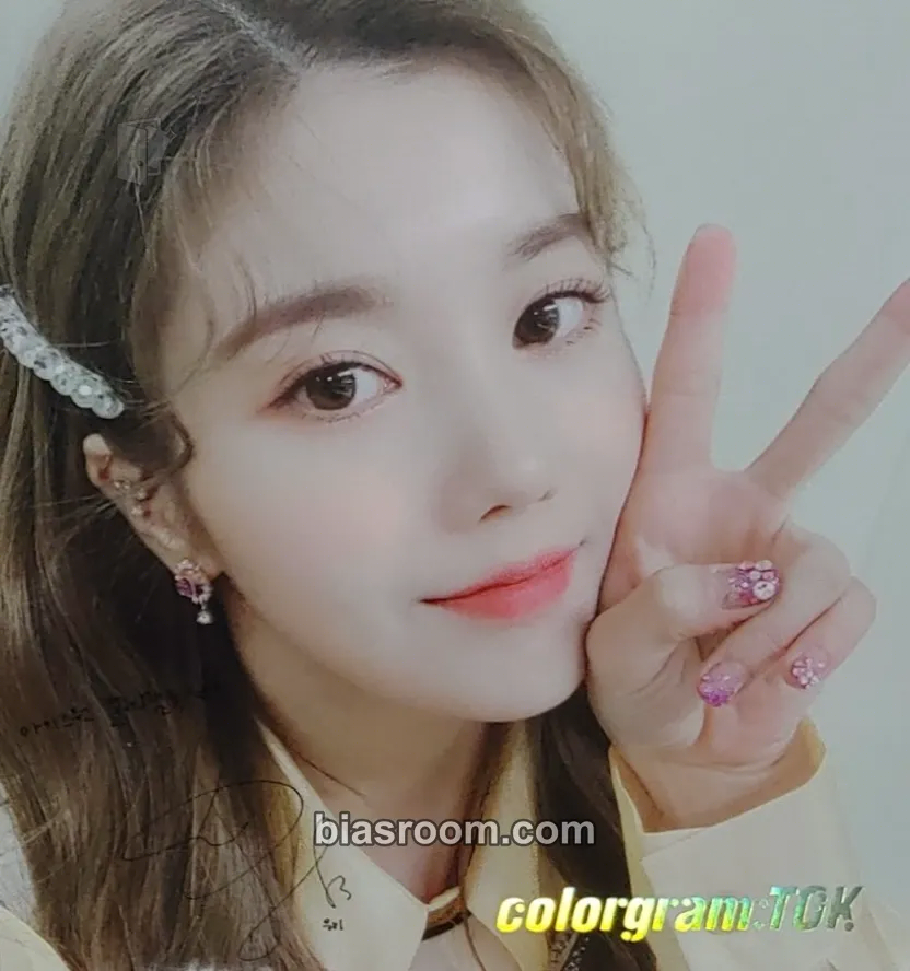 Kwon Eunbi IZ*ONE X colorgram:TOK Photocard - IZ*ONE - IZ*ONE K-pop photocard