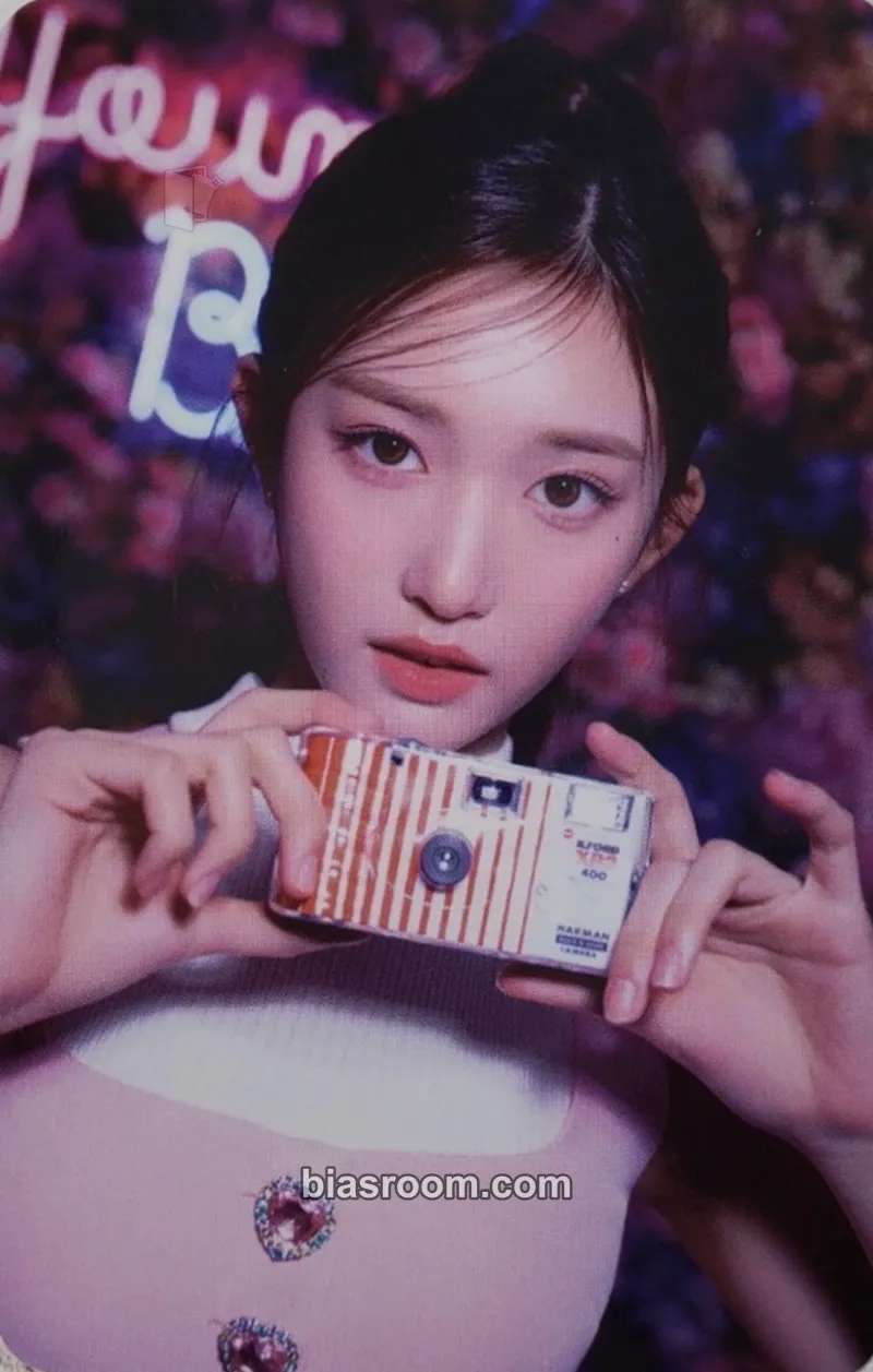 Leeseo The Prom Queens: 1st Fan Concert Photocard - IVE - IVE K-pop photocard