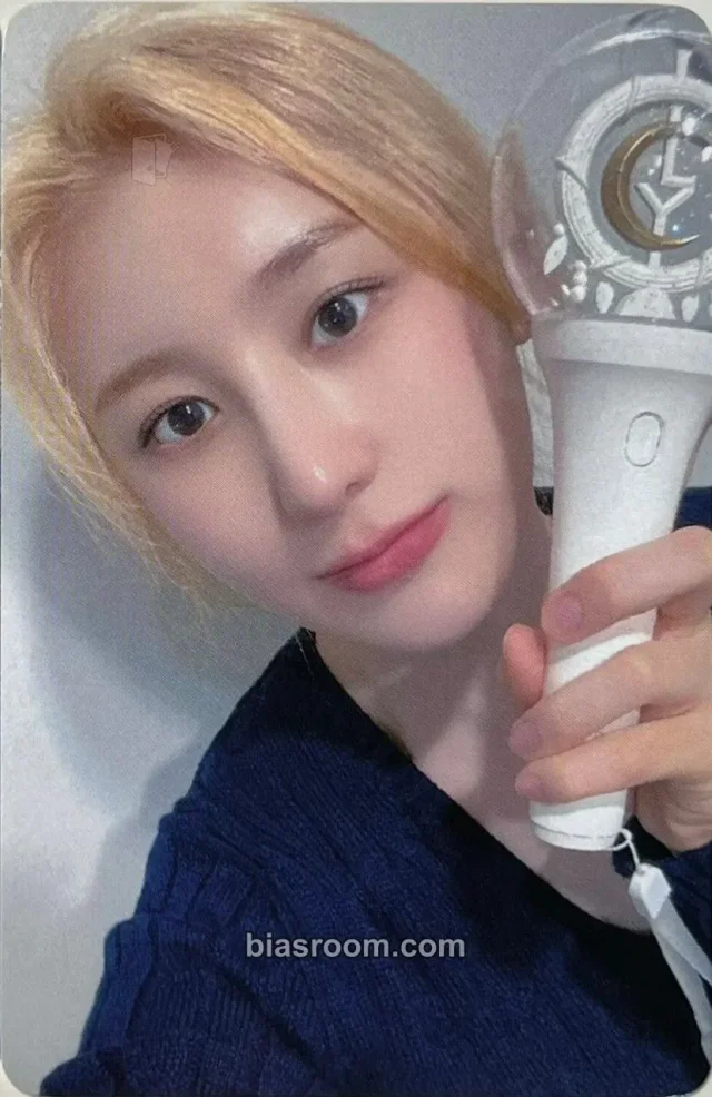 Lee Chaeyeon - Lee Chaeyeon - Lee Chaeyeon Official Light Stick Other lightstick pob (pre-order benefit) merch photocard
