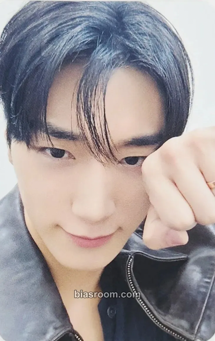 San GOLDEN HOUR : Part.3 Photocard - ATEEZ - ATEEZ K-pop photocard