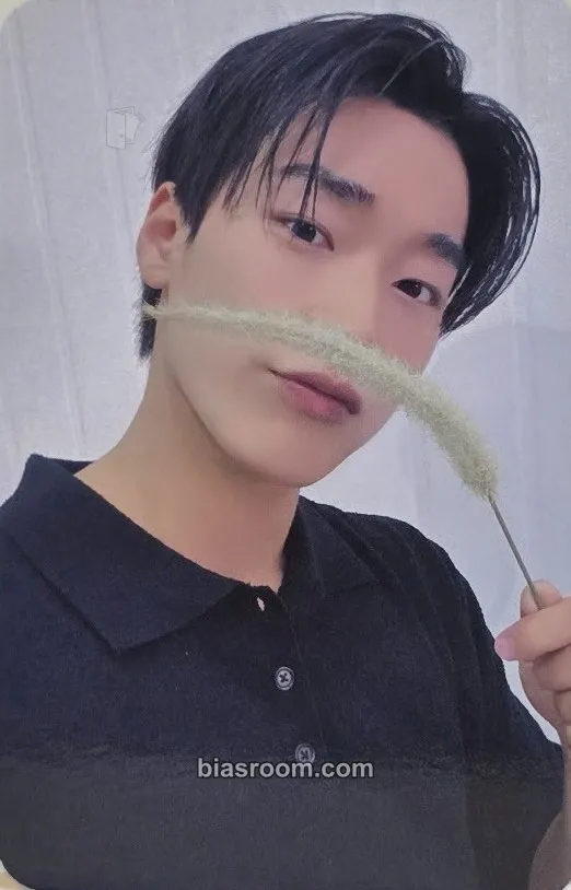 San GOLDEN HOUR : Part.3 Photocard - ATEEZ - ATEEZ K-pop photocard