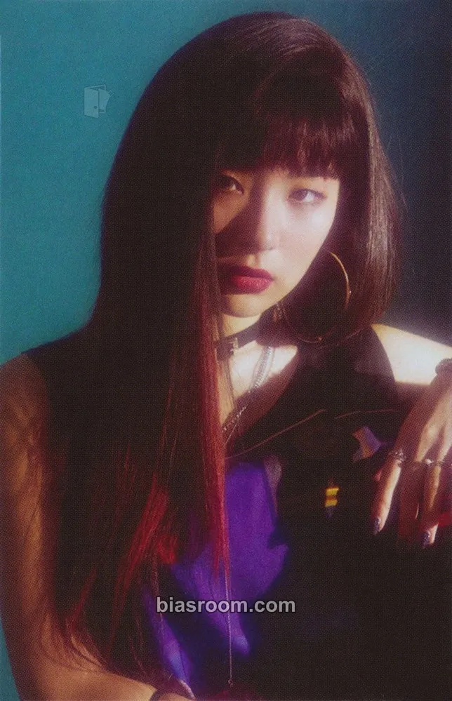 Seulgi The Perfect Red Velvet Photocard - Red Velvet - Red Velvet K-pop photocard