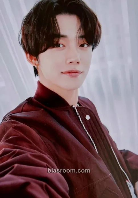 Yeonjun 2022 Dream Week Photocard - TOMORROW X TOGETHER - TOMORROW X TOGETHER K-pop photocard