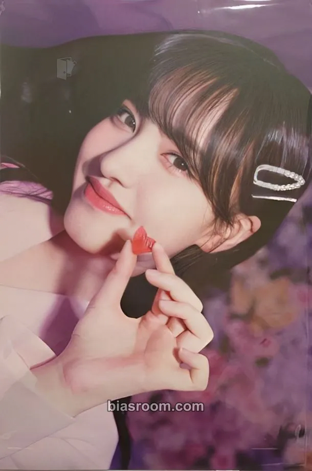 Liz The Prom Queens: 1st Fan Concert Photocard - IVE - IVE K-pop photocard