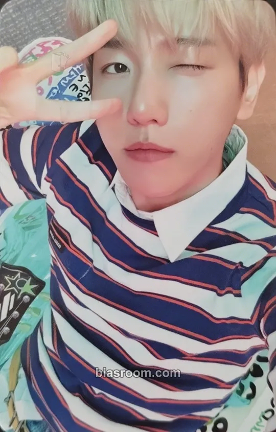 Baekhyun 2026 BAEKHYUN Season's Greetings - Born to B Photocard - EXO - EXO K-pop photocard