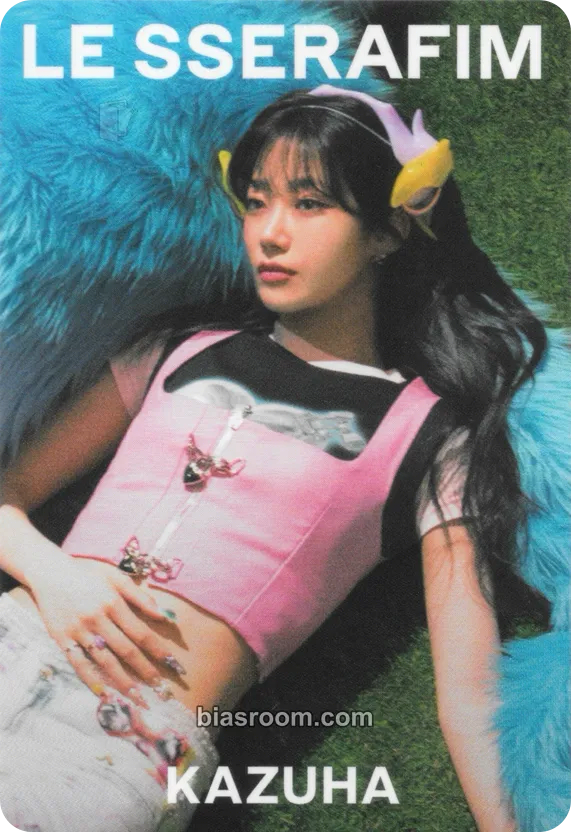 Kazuha Bandai Namco Wafers x Le Sserafim Photocard - LE SSERAFIM - LE SSERAFIM K-pop photocard