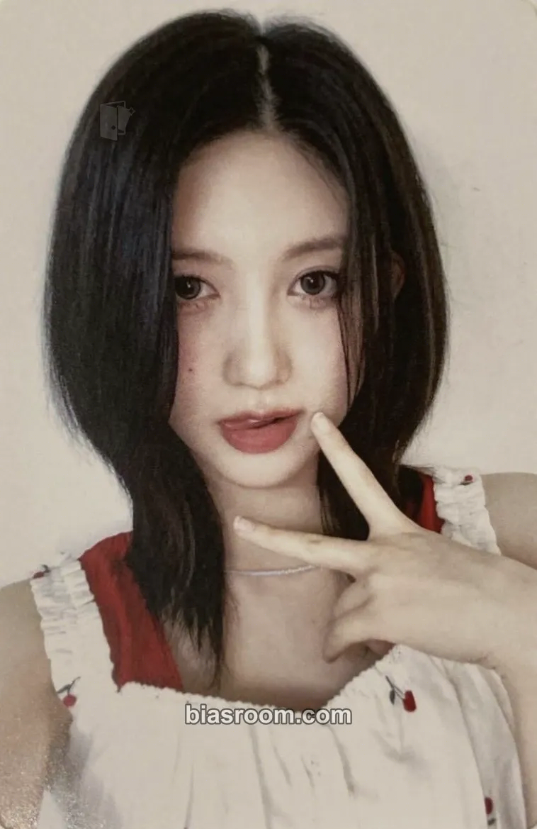 Gaeul ALIVE Photocard - IVE - IVE K-pop photocard