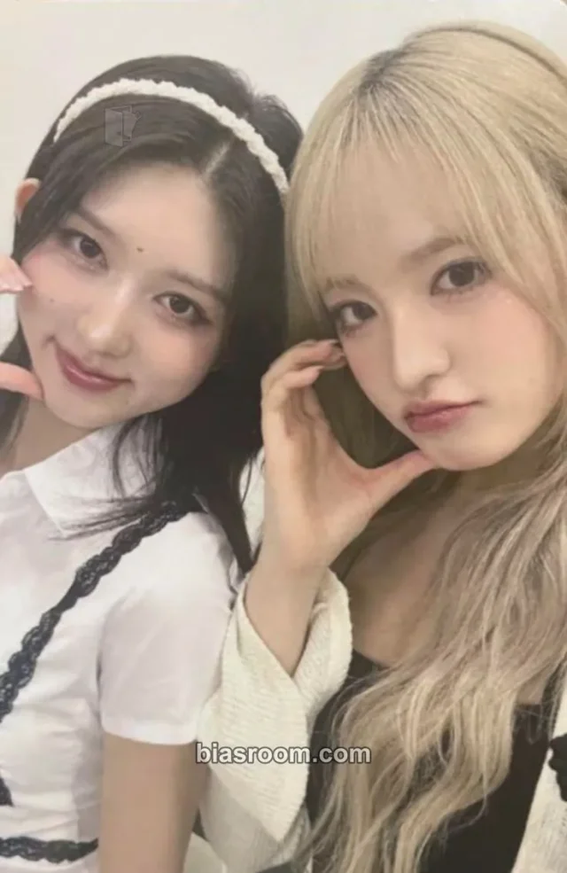 IVE - Liz & Gaeul - ALIVE Album tokyo special event version 2