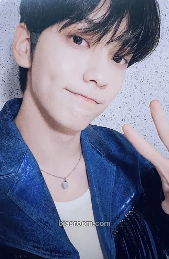 Soobin The Name Chapter: Freefall Photocard - TOMORROW X TOGETHER - TOMORROW X TOGETHER K-pop photocard