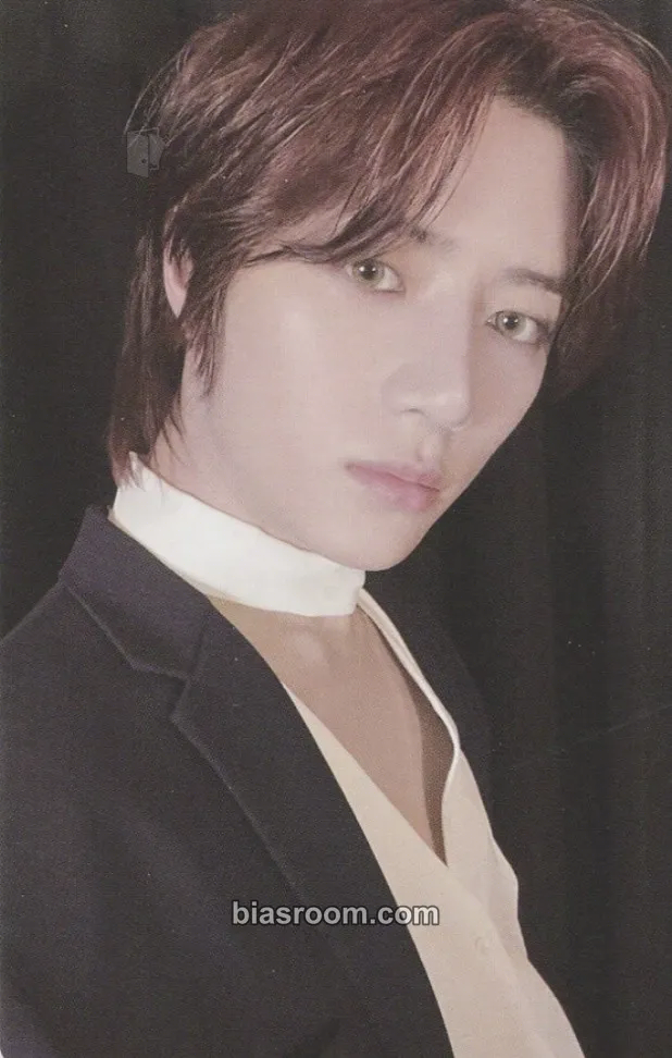 Beomgyu The Name Chapter: Freefall Photocard - TOMORROW X TOGETHER - TOMORROW X TOGETHER K-pop photocard
