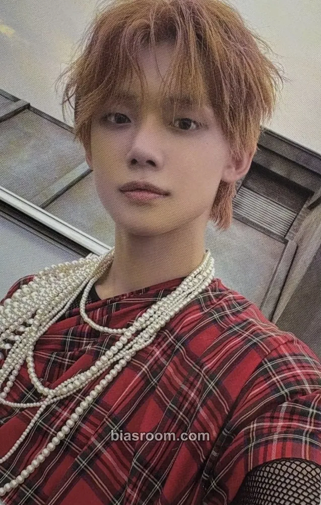Yeonjun The Name Chapter: Freefall Photocard - TOMORROW X TOGETHER - TOMORROW X TOGETHER K-pop photocard