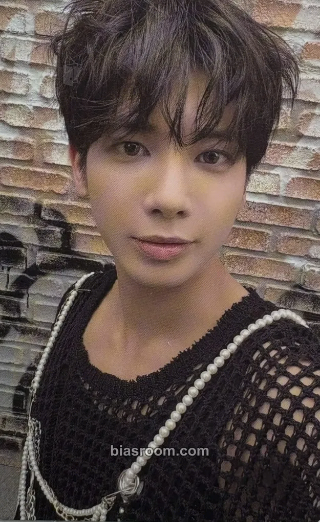Taehyun The Name Chapter: Freefall Photocard - TOMORROW X TOGETHER - TOMORROW X TOGETHER K-pop photocard