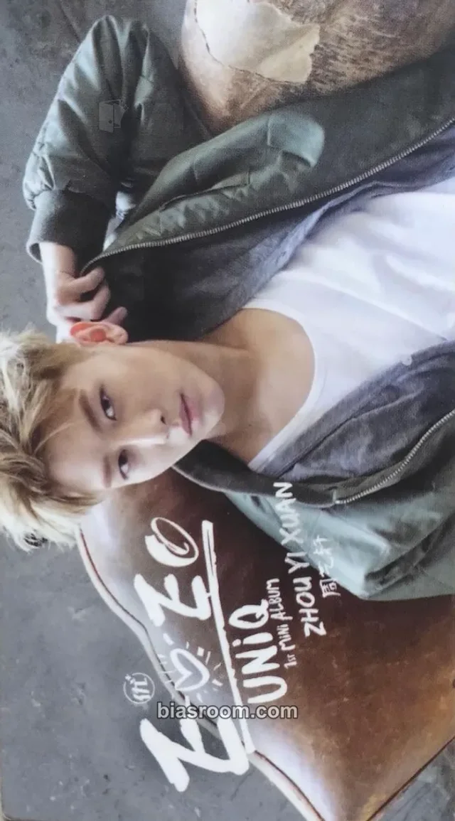 UNIQ - Yixuan - EOEO Album album photocard china
