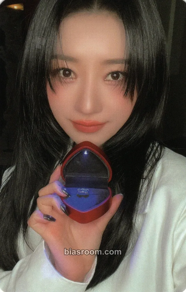 SuA VirtuouS Photocard - Dreamcatcher - Dreamcatcher K-pop photocard