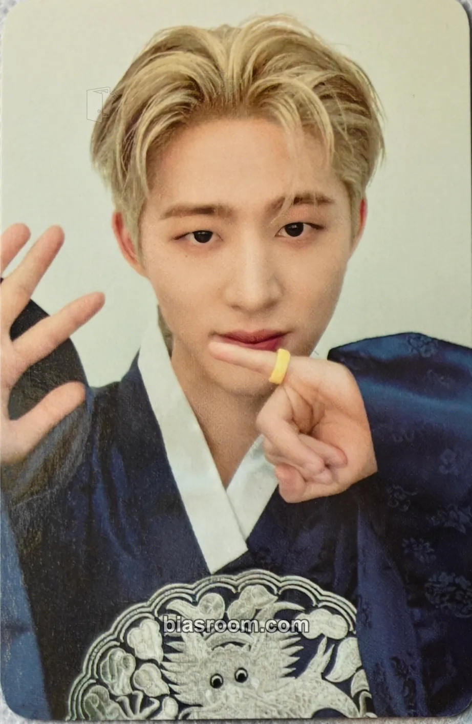 B.I Love or Loved Part.1 Photocard - B.I K-pop photocard