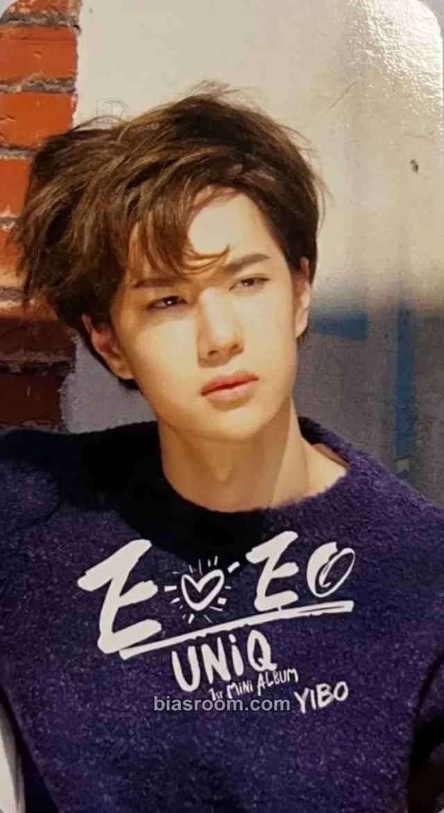 UNIQ - Yibo - EOEO Album album photocard korea edition