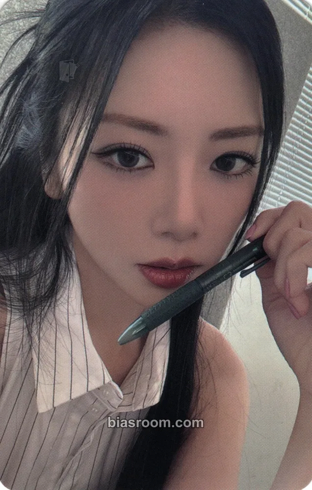 JiU VirtuouS Photocard - Dreamcatcher - Dreamcatcher K-pop photocard