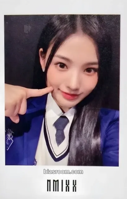 Jini ENTWURF Photocard - NMIXX - NMIXX K-pop photocard