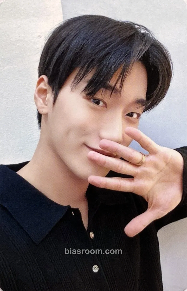 San GOLDEN HOUR : Part.2 Photocard - ATEEZ - ATEEZ K-pop photocard