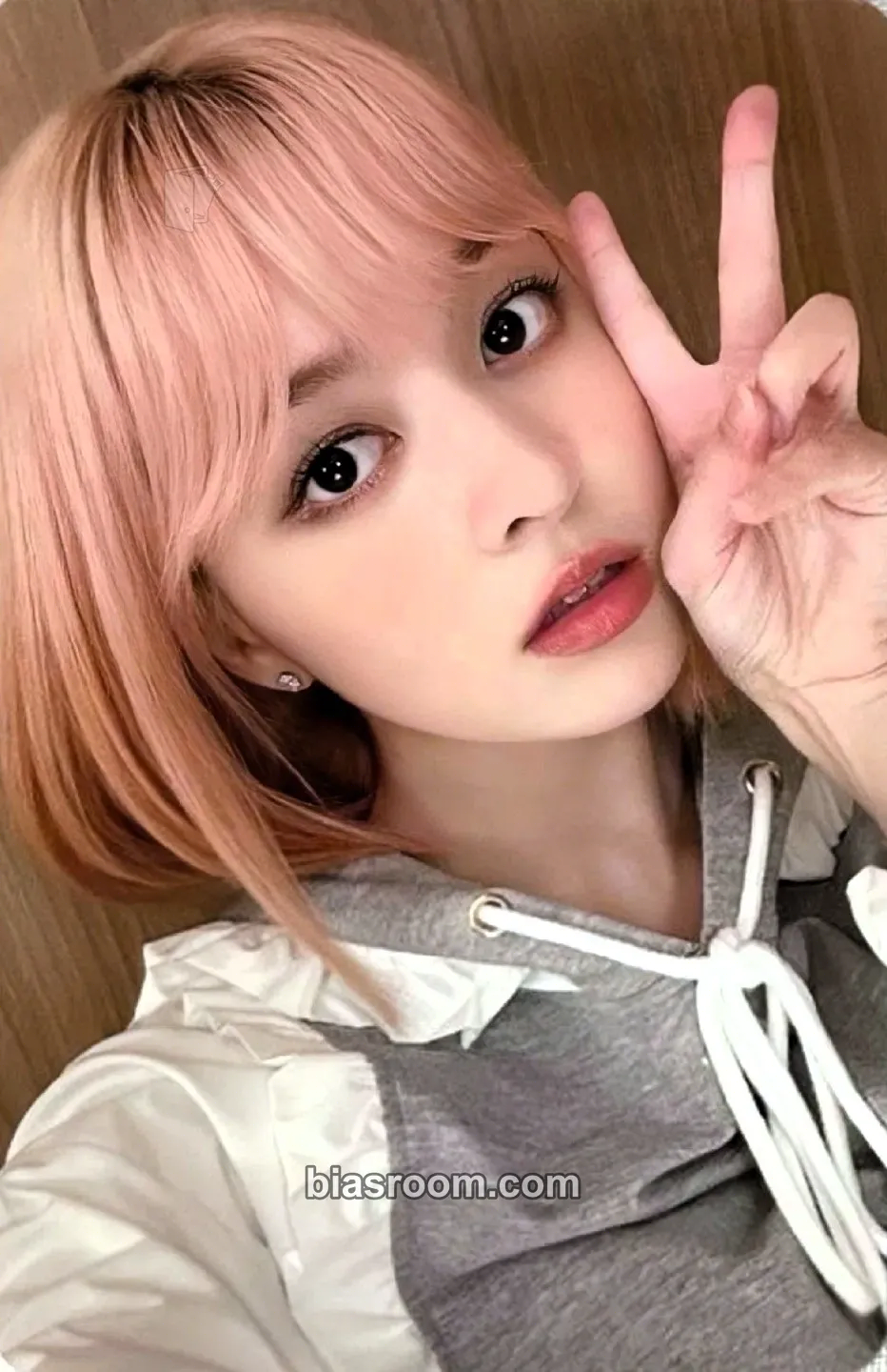 Lily ENTWURF Photocard - NMIXX - NMIXX K-pop photocard