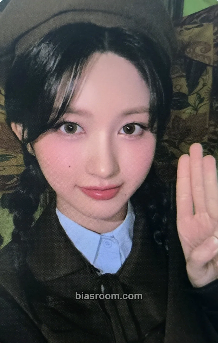 Gaeul IVE SCOUT: 3rd Fan Concert Photocard - IVE - IVE K-pop photocard