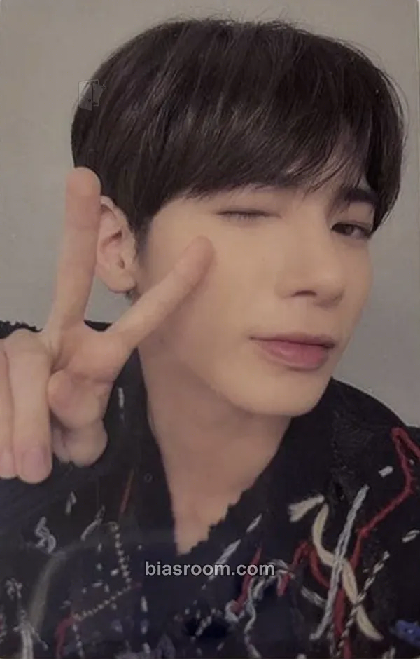 Taehyun The Name Chapter: Freefall Photocard - TOMORROW X TOGETHER - TOMORROW X TOGETHER K-pop photocard