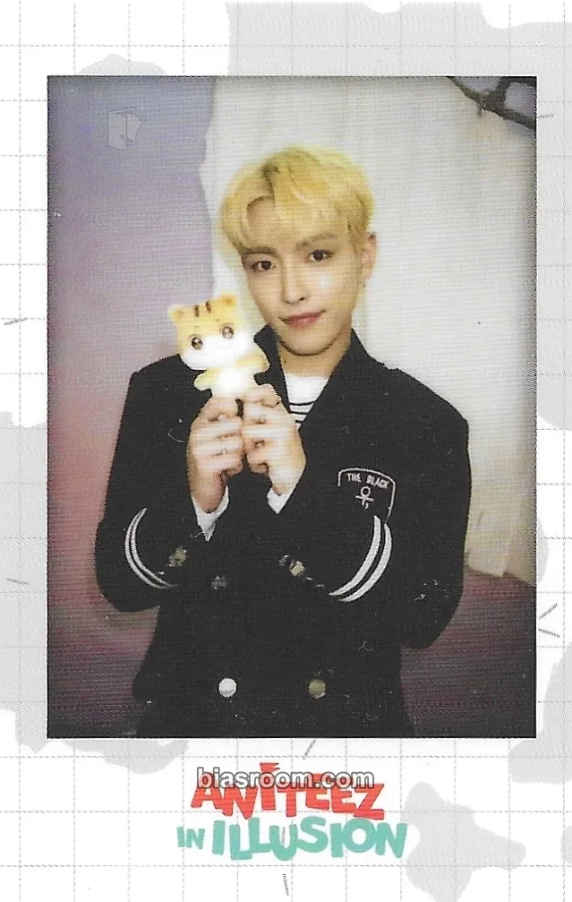 Hongjoong ANITEEZ IN ILLUSION Photocard - ATEEZ - ATEEZ K-pop photocard