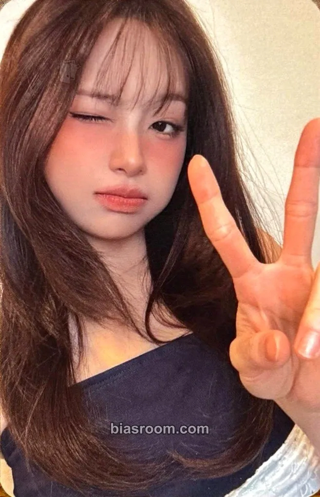 Chuu XO, My Cyberlove Photocard - Chuu K-pop photocard