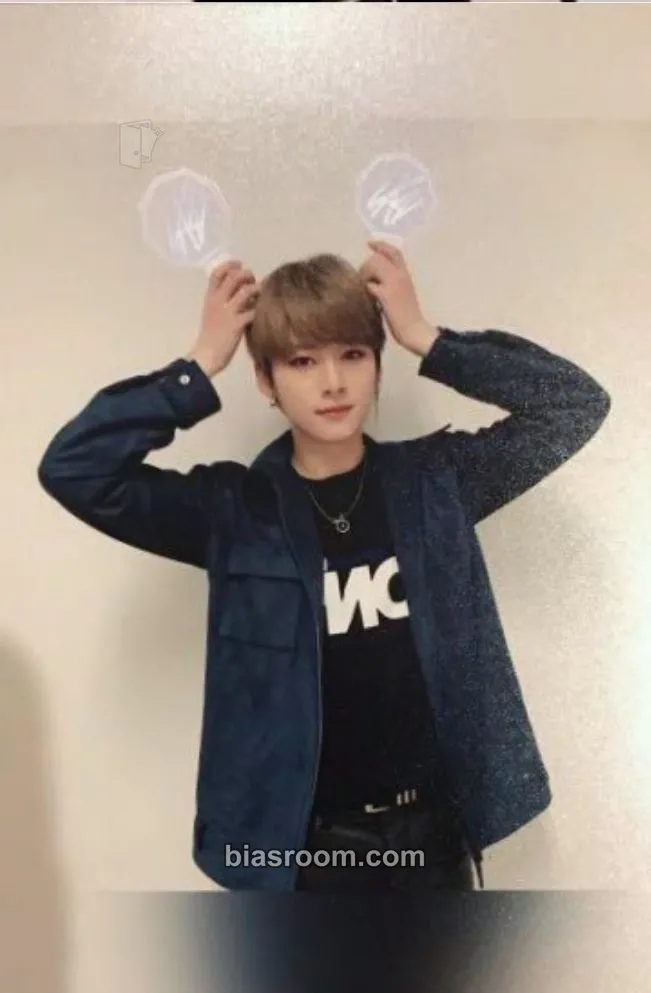 Lee Know Clé 1: Miroh Photocard - Stray Kids - Stray Kids K-pop photocard