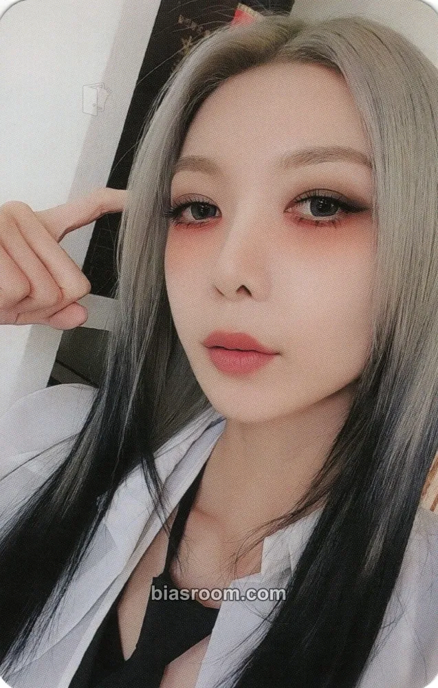 Dami VirtuouS Photocard - Dreamcatcher - Dreamcatcher K-pop photocard