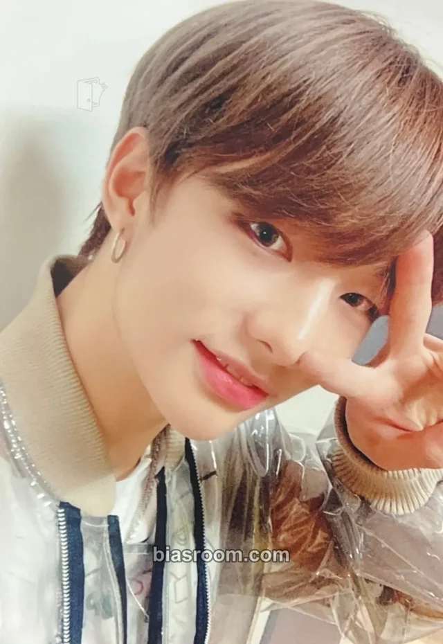 Stray Kids - Hyunjin - Clé 1: Miroh Album broadcast