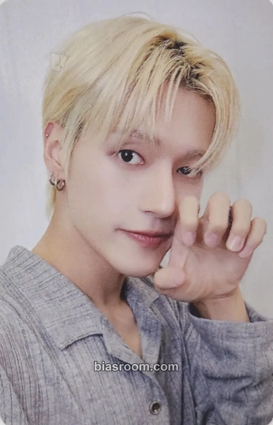 Wooyoung GOLDEN HOUR : Part.3 Photocard - ATEEZ - ATEEZ K-pop photocard