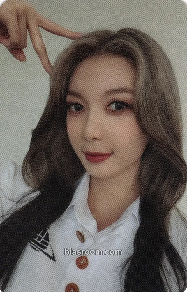Dami VirtuouS Photocard - Dreamcatcher - Dreamcatcher K-pop photocard