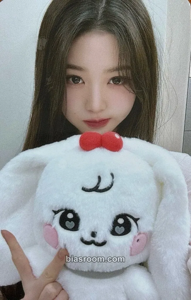 Wonyoung IVE x Minive Pop-up WELCOME TO MINIVE SCHOOL Photocard - IVE - IVE K-pop photocard