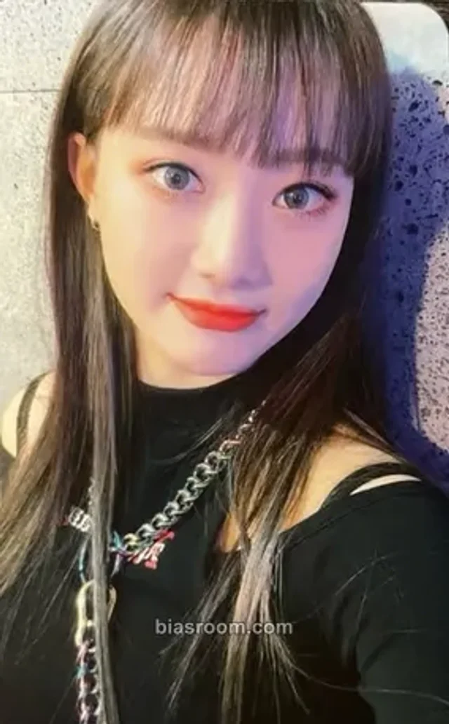 Hot Issue - Nahyun - Issue Maker Album makestar pob (pre-order benefit)