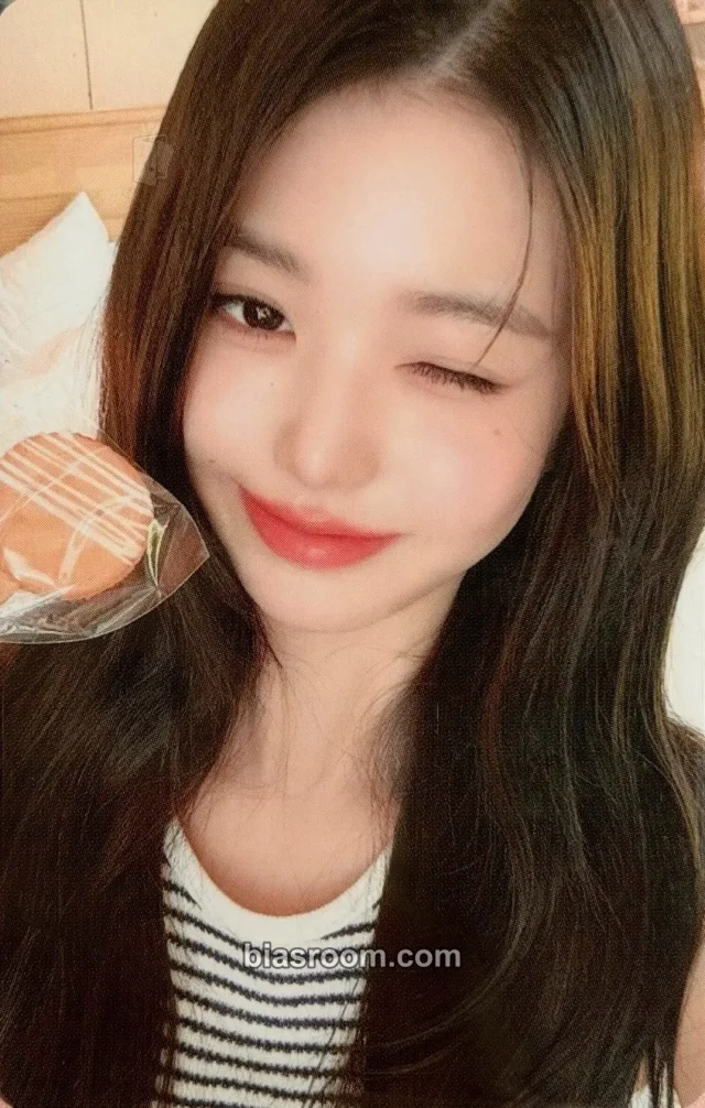 IVE - Wonyoung - A DREAMY DAY Other withmuu pob (pre-order benefit)