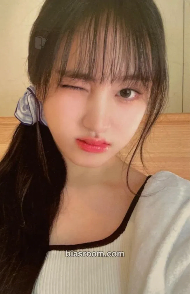 Liz A DREAMY DAY Photocard - IVE - IVE K-pop photocard
