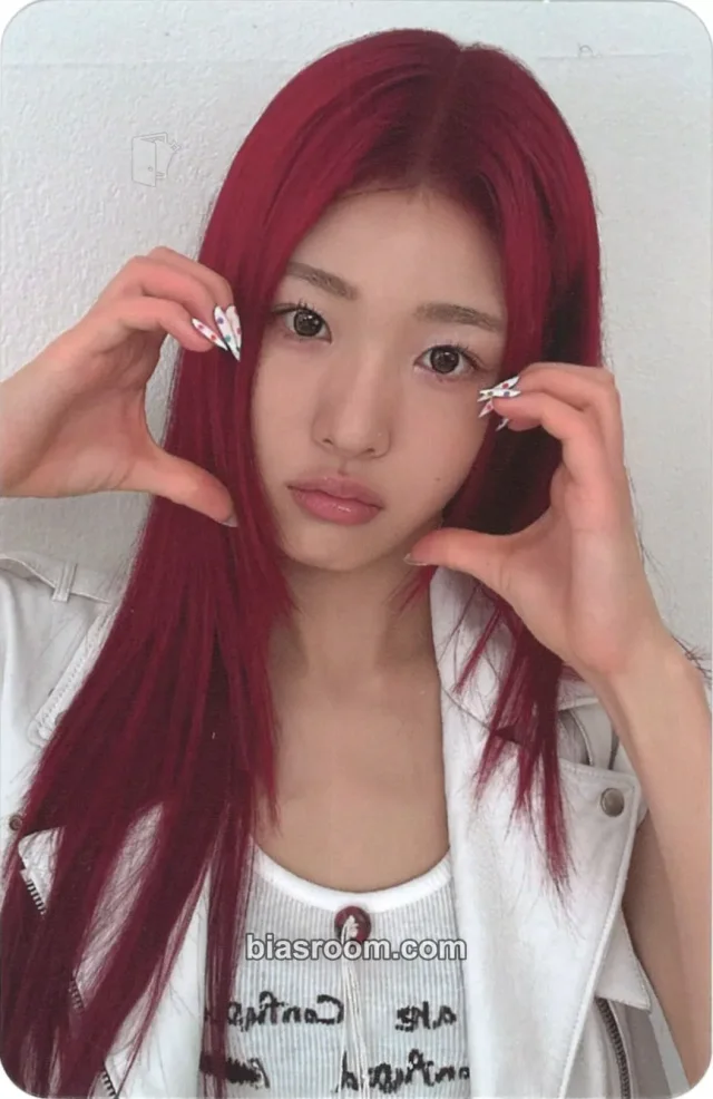 AtHeart - Arin - Plot twist Album album photocard reveal vers.