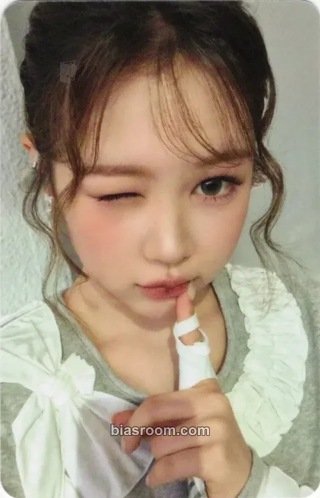 Hearts2Hearts - Ye-on - FOCUS Album apple music fansign round 2