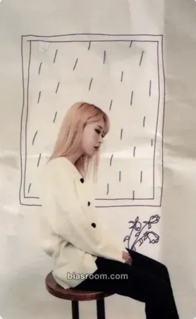 MAMAMOO - Moonbyul - Selfish Album kihno version photocard set album photocard solo album