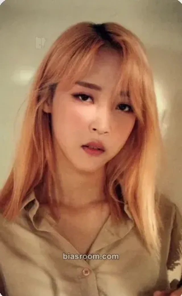 MAMAMOO - Moonbyul - Selfish Album album photocard photocard set kihno version solo album