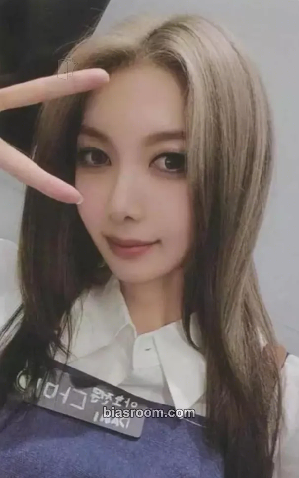Dami VirtuouS Photocard - Dreamcatcher - Dreamcatcher K-pop photocard