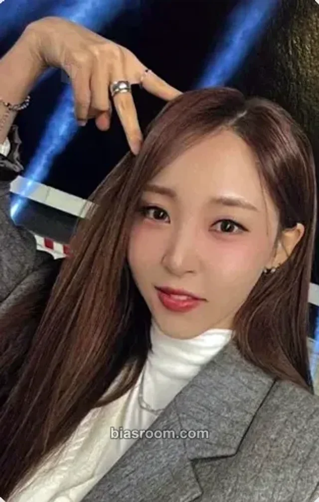 MAMAMOO - Moonbyul - Aurora Album bizent pob (pre-order benefit)