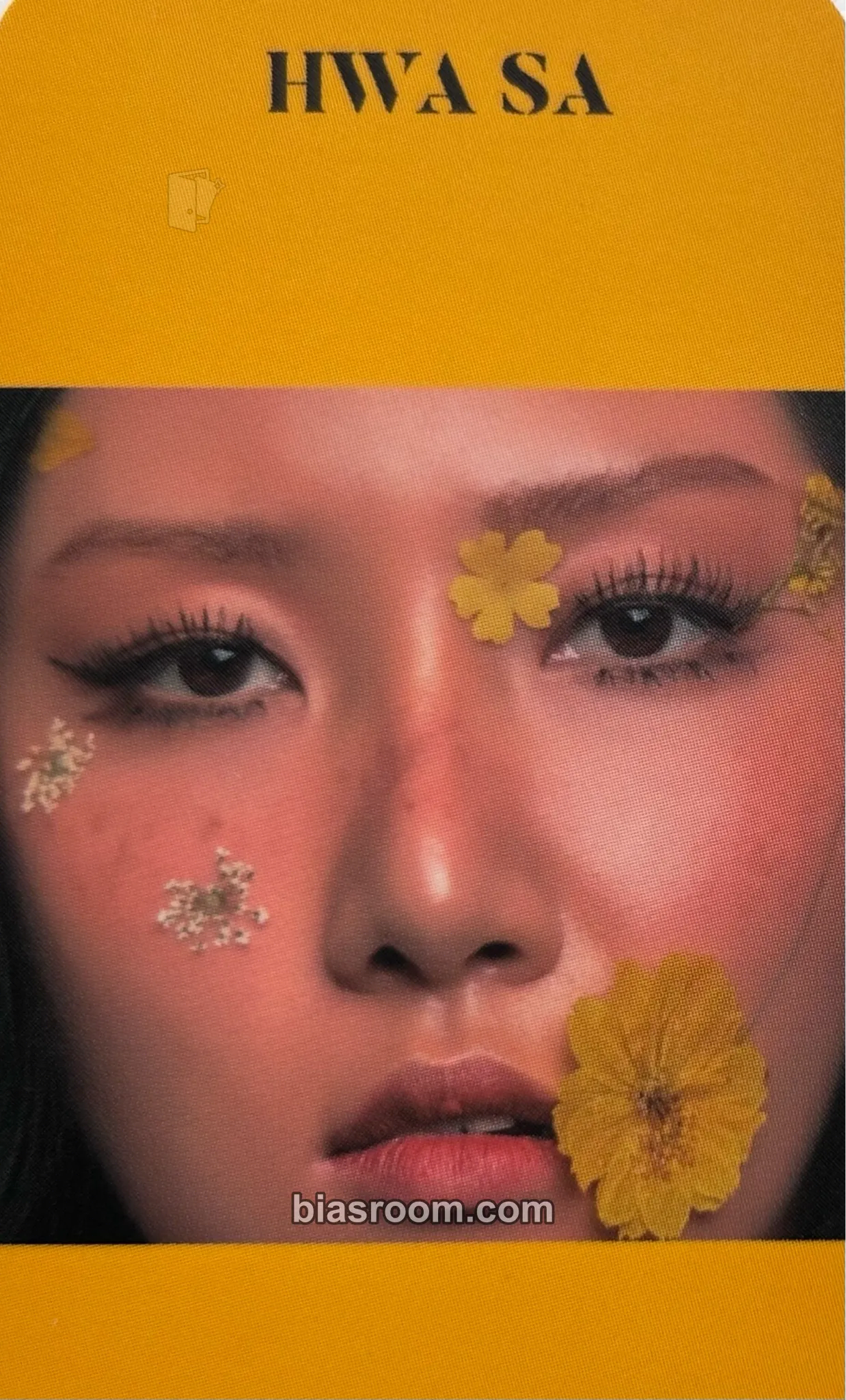 Hwasa White Wind Photocard - MAMAMOO - MAMAMOO K-pop photocard