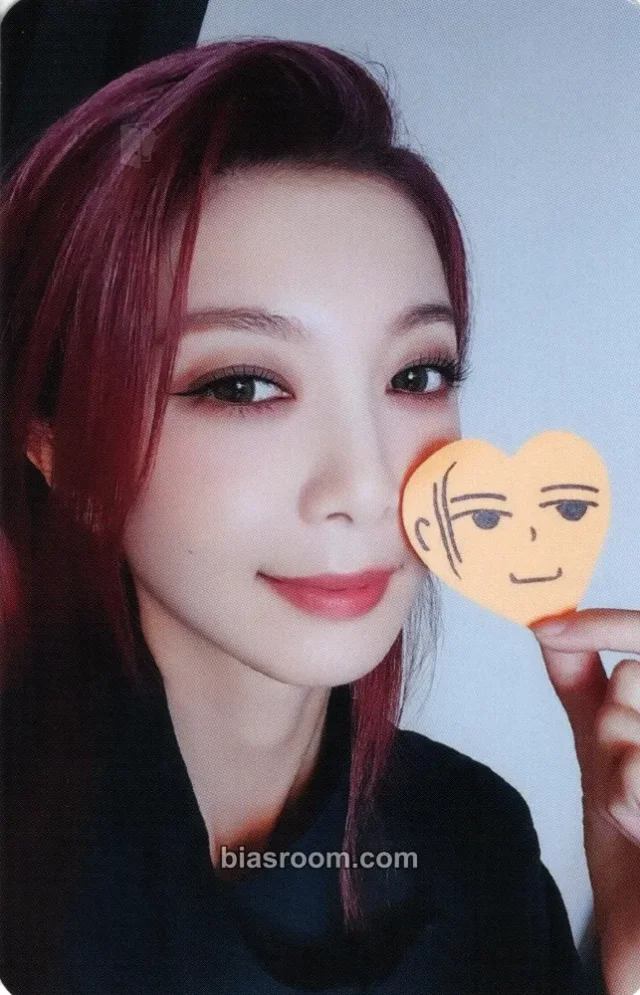 Dreamcatcher - Dami - My Christmas Sweet Love Album lucky draw makestar round 4