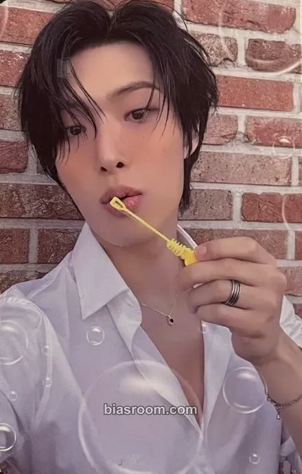 Mingi GOLDEN HOUR : Part.3 Photocard - ATEEZ - ATEEZ K-pop photocard