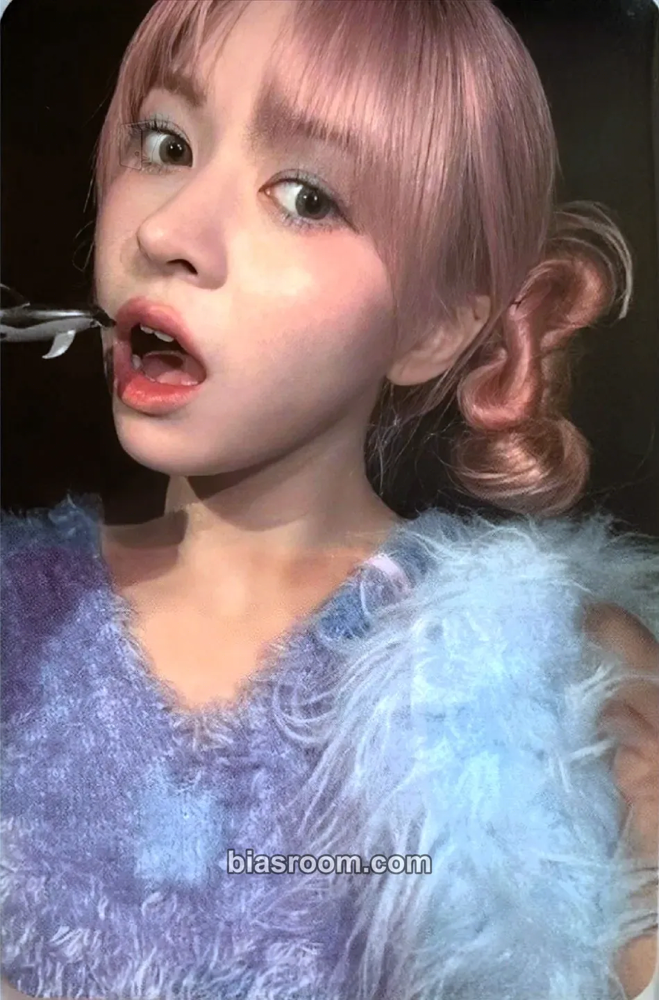 Lily Expérgo Photocard - NMIXX - NMIXX K-pop photocard
