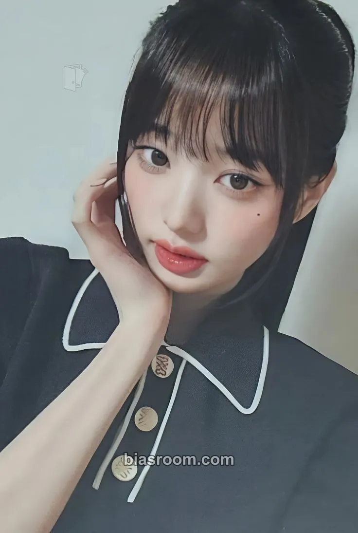 Wonyoung Wonyoung x Kérastase Photocard - IVE - IVE K-pop photocard